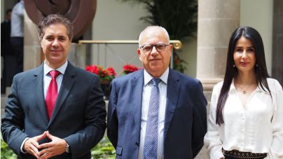 Curbelo destaca que se coordine con los cabildos la planificación y desarrollo territorial y poblacional