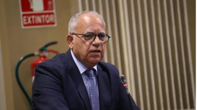 Curbelo invita al Gobierno a liderar los cambios que Canarias necesita para distribuir mejor la riqueza