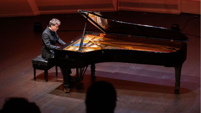 El pianista inglés Paul Lewis vuelve al Auditorio