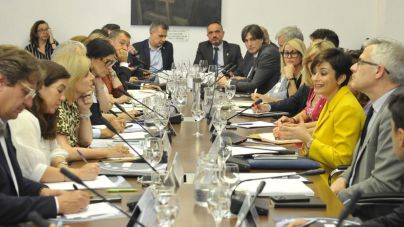 Bermudez aboga por normativas claras para combatir viviendas vacacionales ilegales