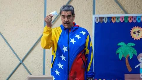 El Consejo Nacional Electoral da la victoria a Maduro