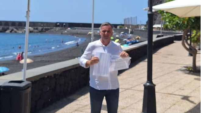Certifican la calidad de las aguas de baño de las playas de Tazacorte