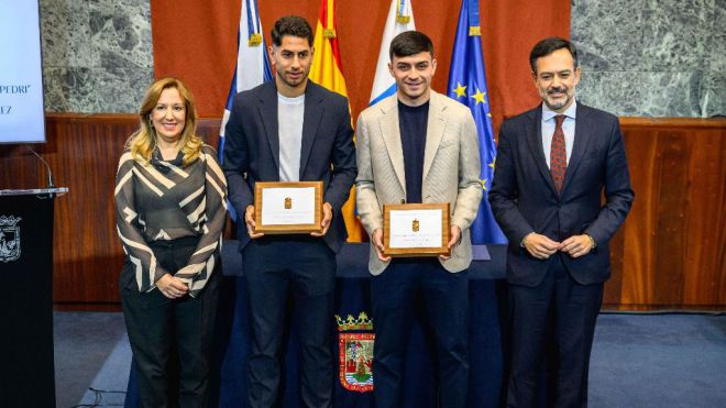 Ayoze Pérez y Pedro González ‘Pedri’, 'Hijo Ilustre de la isla de Tenerife’
