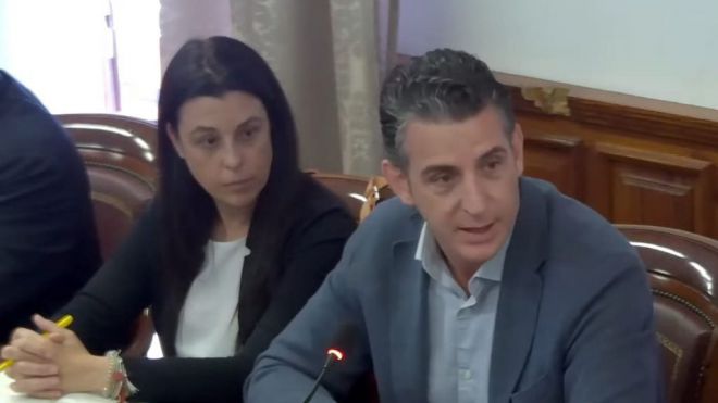 Limitan el derecho a preguntar en plenos de Tacoronte