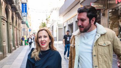 "Mientras los jóvenes peninsulares van en tren los de Canarias en guagua"
