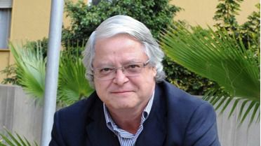 Fallece Fernando Senante, destacado abogado y poeta canario