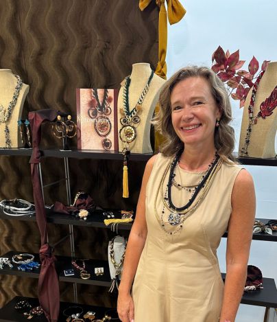 Roselinde presentó en BisutexMadrid su nueva colección “Entre Lazos”