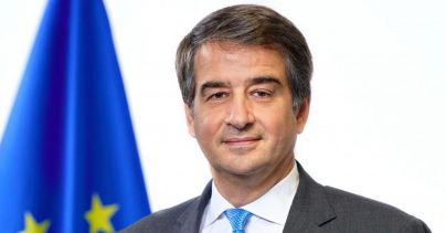 El vicepresidente de la UE confirma su visita a Canarias y su compromiso de elaborar en 2026 una estrategia RUP