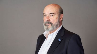 Antonio Resines, Premio de Honor de la I edición de los Premios Anillos de Oro