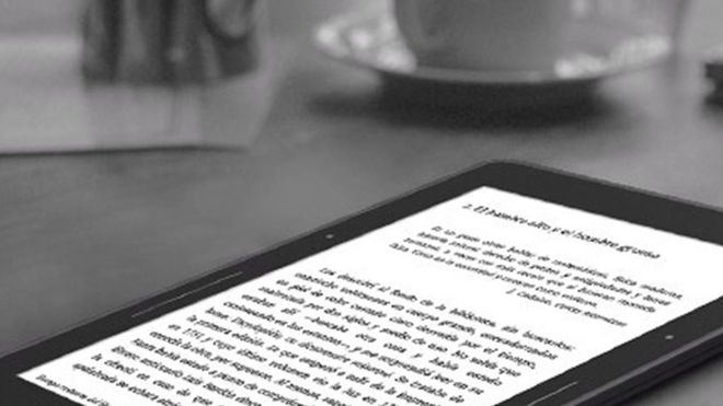 Pide un Kindle y le entregan un tumor