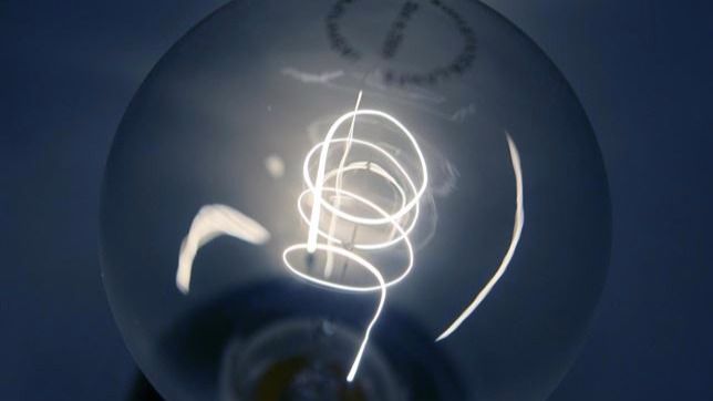 Vuelve la bombilla tradicional