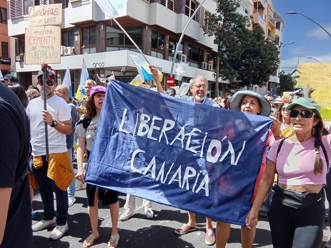 18M Una ola llamada dignidad