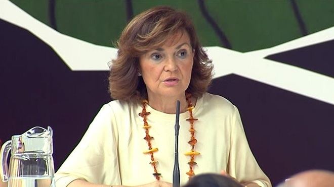 Carmen Calvo: 'No, bonita; el feminismo no es de todas'