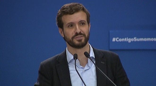 Casado dice que Sánchez 'se ha quitado la careta en Halloween'