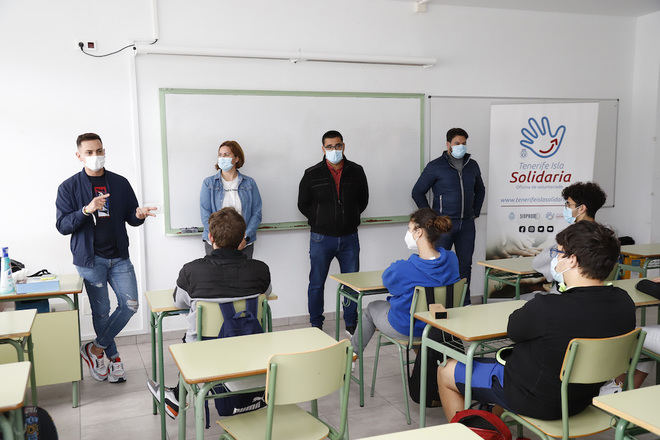 El Cabildo promueve acciones de voluntariado y activismo social entre la juventud de Güímar