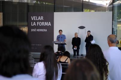 TEA inaugura ‘Velar la forma’, exposición que recorre cuarenta años de trayectoria artística de José Herrera