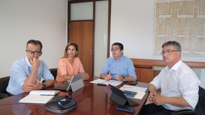 El Cabildo evalúa con Iberia Express datos de la conectividad de la aerolínea con la isla