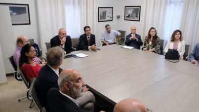 El Cabildo presenta el Tenerife Circuito del Motor a cuatro participantes internacionales de la XXI Clásica de Tenerife