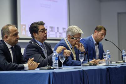 El Cabildo analiza con ponencias y mesas técnicas la gestión del riesgo volcánico