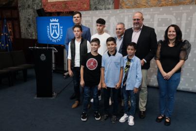 El Cabildo reconoce a los pilotos que representaron a Tenerife en el Campeonato nacional de Karting