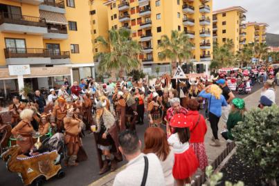 La alegría del Carnaval recorre Candelaria