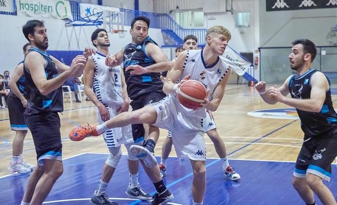 Sin premio al esfuerzo para RC Náutico ante Uros de Rivas