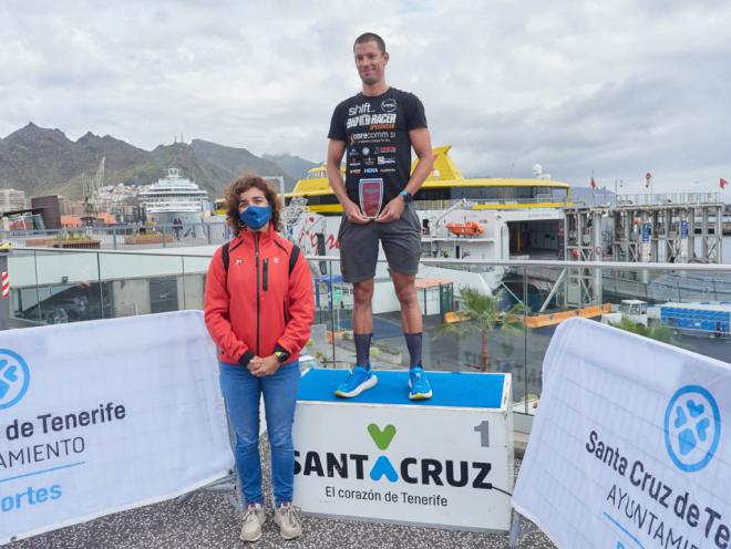 Éxito de participación y organización del triatlón Ocean Lava de Santa Cruz