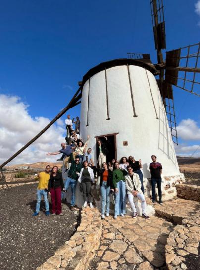 Un proyecto de limpieza automatizada para playas gana el Hackatón Universitario de la Agenda Canaria 2030
