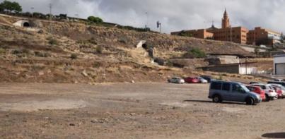 Santa Cruz acondicionará la parcela de párking del tanatorio de Santa Lastenia