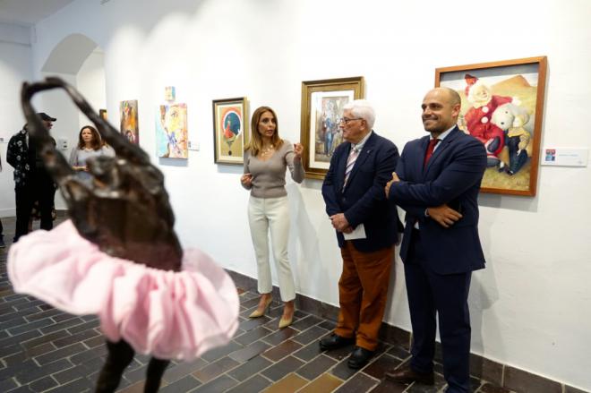 Santa Cruz acoge la tradicional exposición “Mi Carnaval Chicharrero” en La Recova