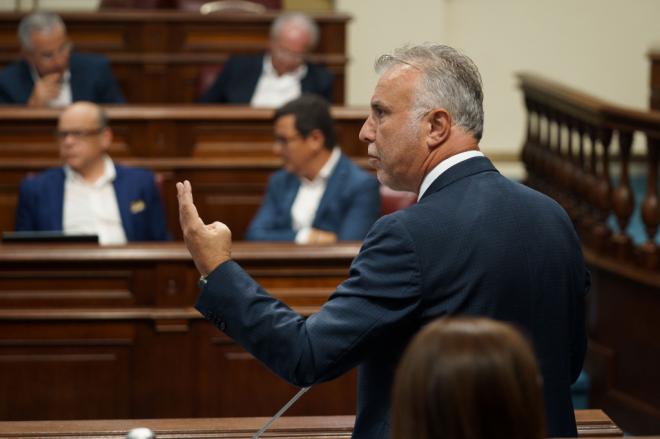 Torres resalta la fortaleza económica de Canarias para afrontar la coyuntura actual