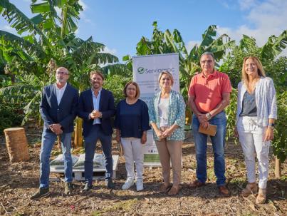 90.000 kilos de restos orgánicos y de poda hoteleros se transforman en 14.000 kilos de compost para fincas ecológicas de Tenerife
