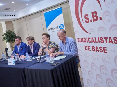 Ashotel, AERO y Sindicalistas de Base sellan el nuevo convenio provincial de hostelería con un alza salarial del 10,25% hasta 2026
