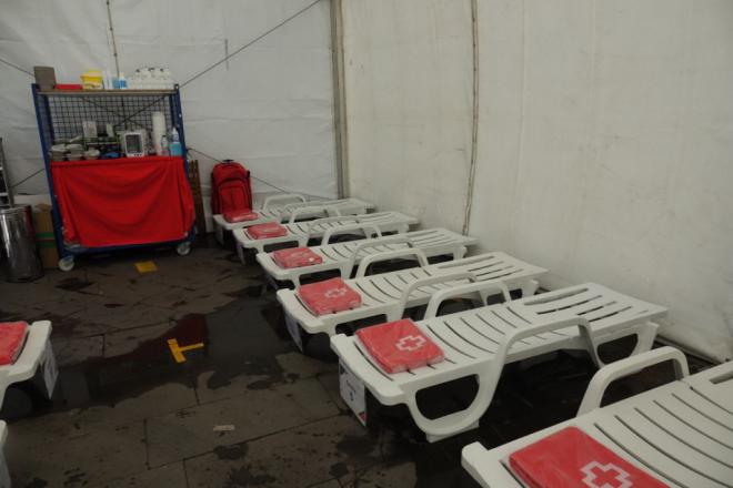 El Hospital del Carnaval atendió anoche a 56 personas en el primer baile de las fiestas