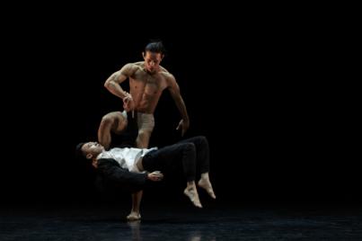“Las cicatrices de nuestro cuerpo memorizan el paso de los años y, a través de la danza, entregamos nuestros sentimientos”