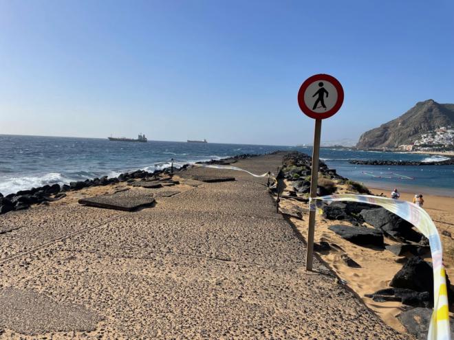 Santa Cruz inicia la licitación de las obras de reparación de la escollera de Las Teresitas