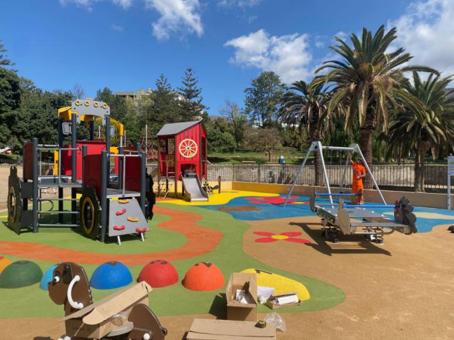 Santa Cruz comenzará la construcción de siete parques infantiles