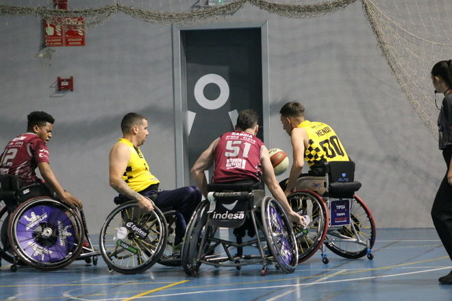 Partidazo del ADEIN Tenerife para ganar al segundo clasificado
