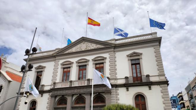 Santa Cruz decreta un día de luto oficial por la muerte de José Emilio García Gómez
