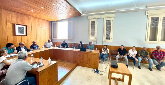Cabildo, Ayuntamiento de Valle Gran Rey y vecinos acuerdan avanzar en un plan integral de accesibilidad para La Calera