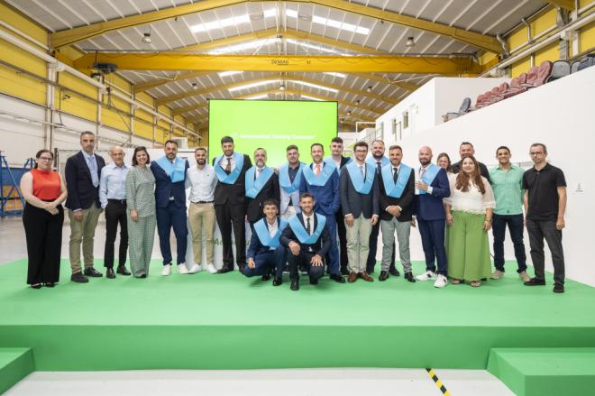 Binter celebra la primera graduación de los profesionales del mantenimiento de aeronaves