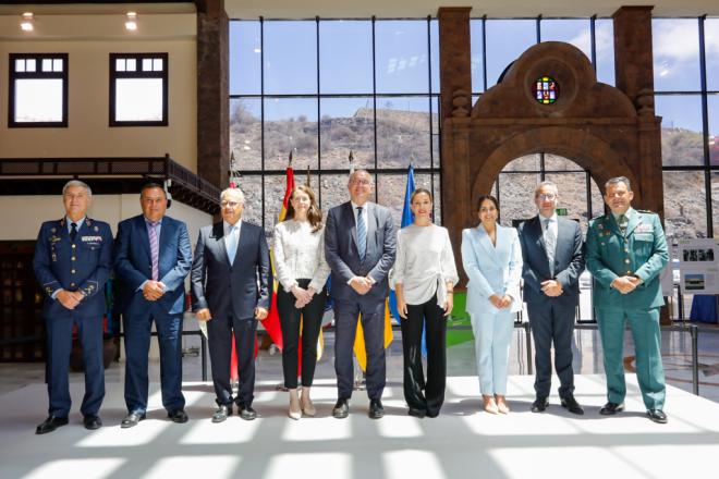 El Aeropuerto de La Gomera celebra 25 años al servicio de la isla
