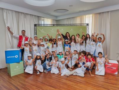 Cruz Roja y Ashotel promueven la cocina saludable en familia