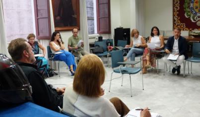 Santa Cruz mantiene su apoyo a las demandas de la Mesa del Taxi