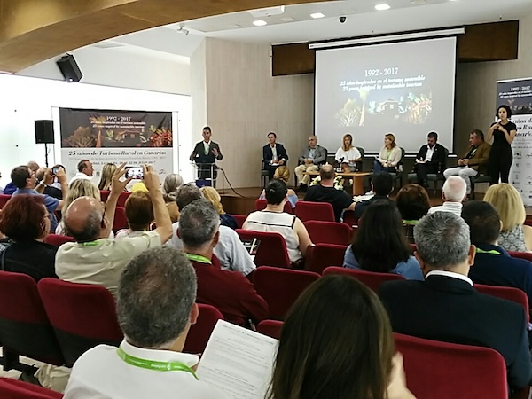 Alicia Vanoostende destaca la importancia del turismo rural en La Palma