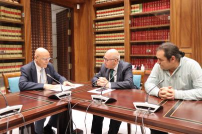 Piden una reunión al Diputado del Común para aclarar las dudas sobre el ortopantomógrafo del IML