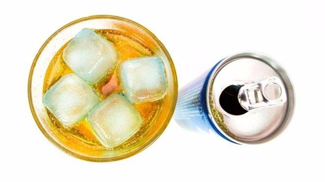 Nuevas evidencias del peligro del abuso de bebidas energéticas