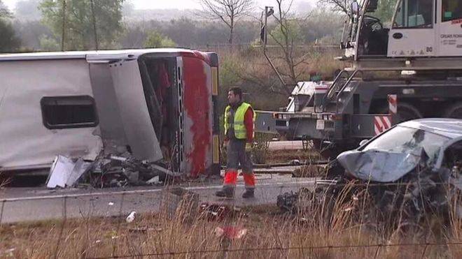 14 muertos y 34 heridos en un accidente de autocar en Tarragona