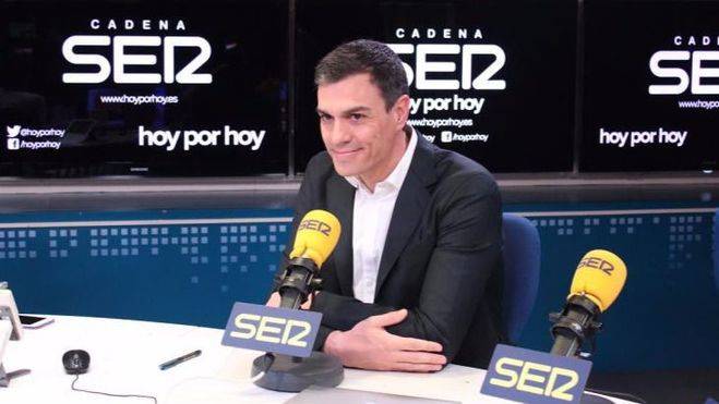 Pedro Sánchez, abierto a incorporar ministros de Podemos y de Ciudadanos