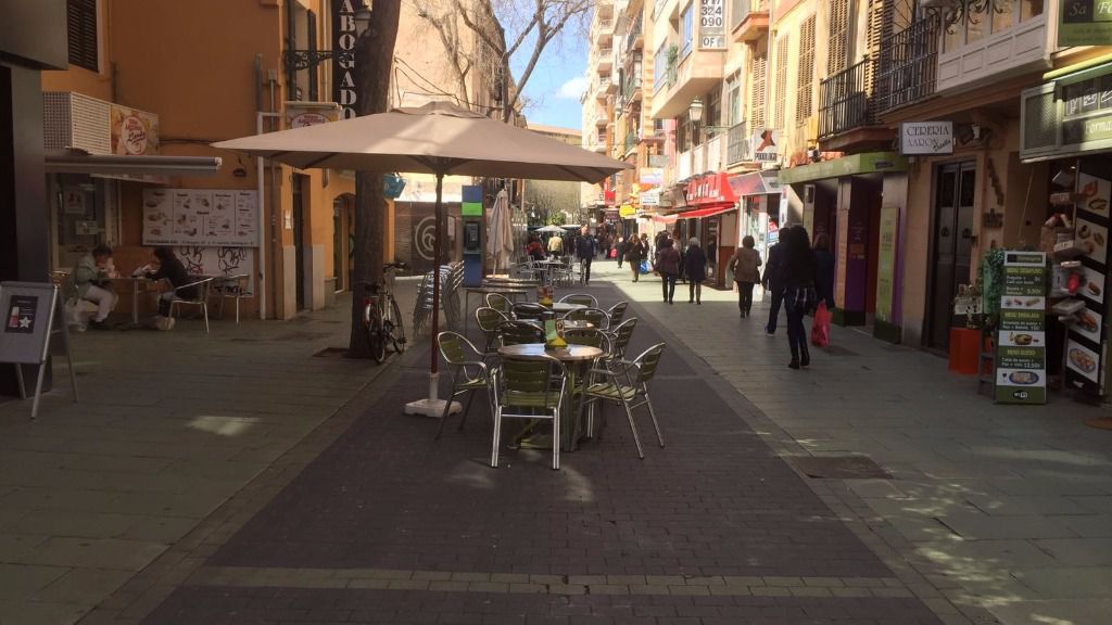 Vivir en barrios peatonales ayuda a reducir la obesidad